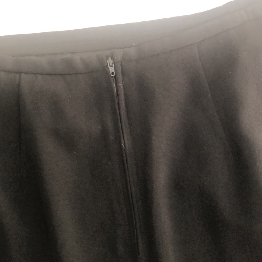 MICHELLE Skirt - Picture 9 of 15